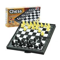 MAGNETIC CHESS GAME